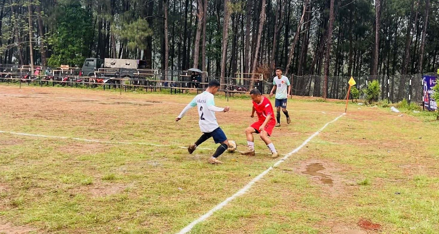 आर्मीको पोष्टमा प्रहरीको आधा दर्जन गोल