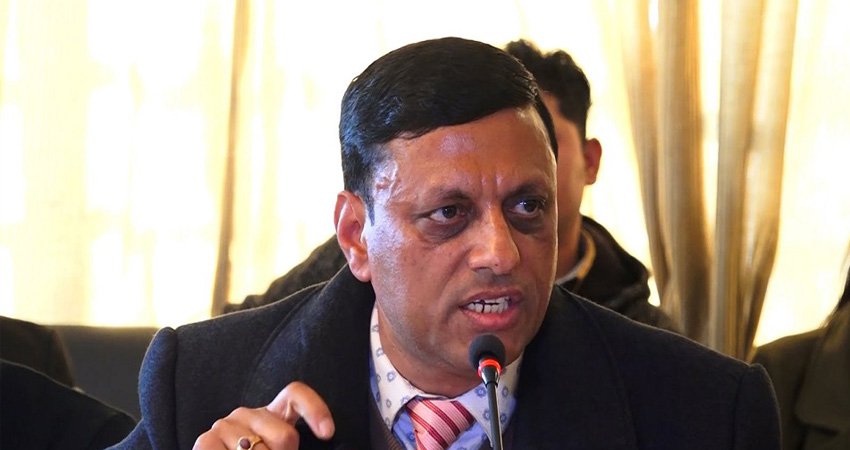 सर्वोच्चको फैसला विधिशास्त्रीय र संविधानसंवत् छ, निर्दलीयलाई मान्यता दियो भन्नु हचुवाको टिप्पणी हो -भट्टराई