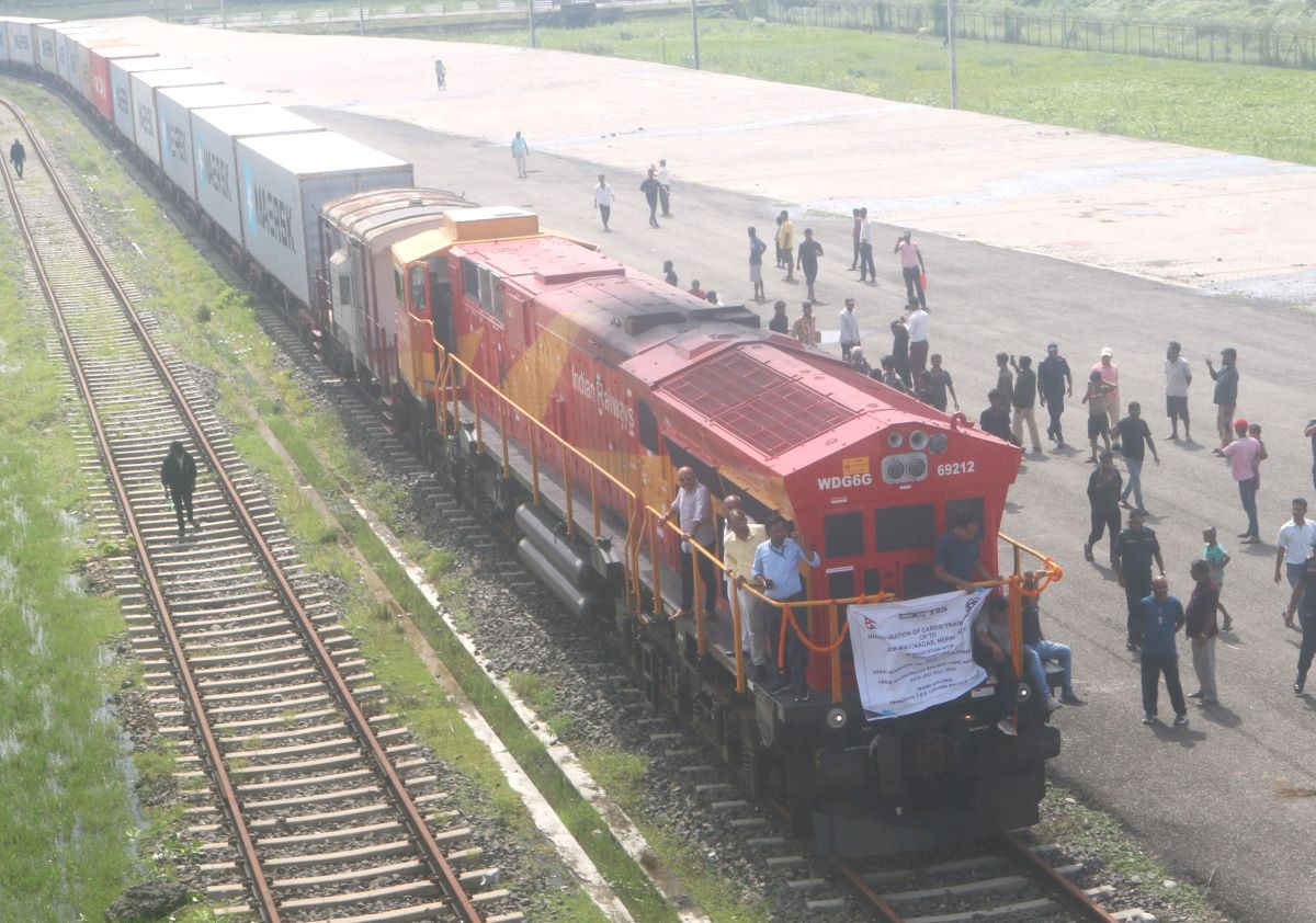 विराटनगरसम्म कार्गो रेल सेवा सुरु, कोलकाताबाट पहिलो रेल आइपुग्यो